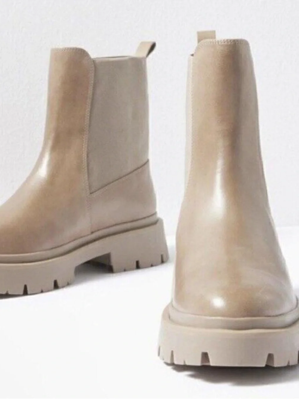 SCHUTZ Leather Lugsole Chelsea Boots